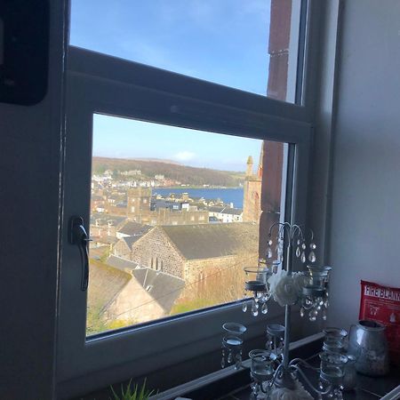 Captivating 2-Bed Apartment In Isle Of Bute Rothesay Exteriör bild