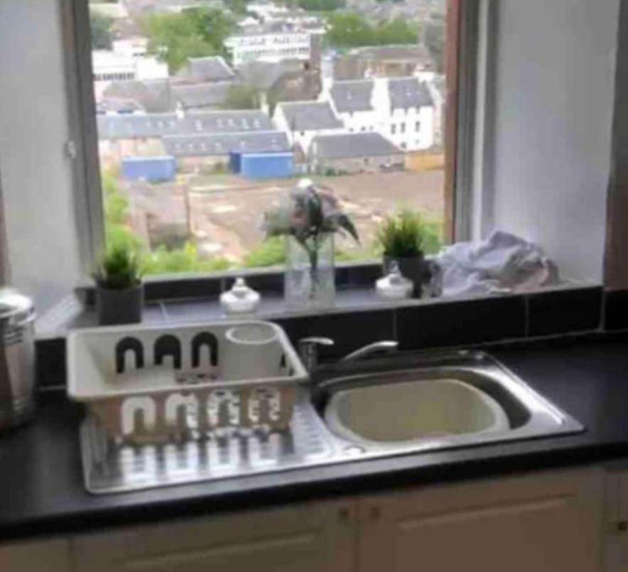 Captivating 2-Bed Apartment In Isle Of Bute Rothesay Exteriör bild